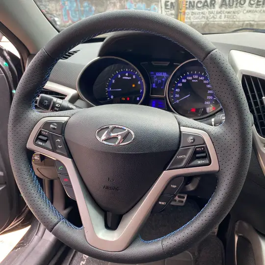 Hyundai Veloster: volante