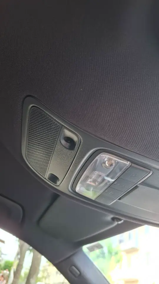 Audi Q3: teto