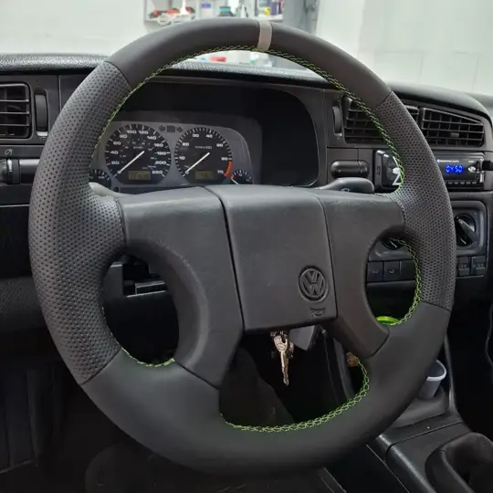 VW Golf: volante