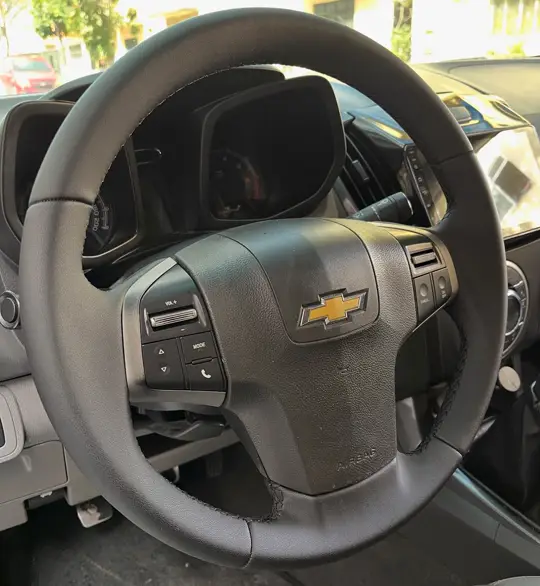 Chevrolet S10: volante
