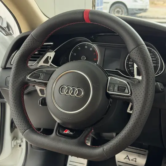 Audi A4: volante