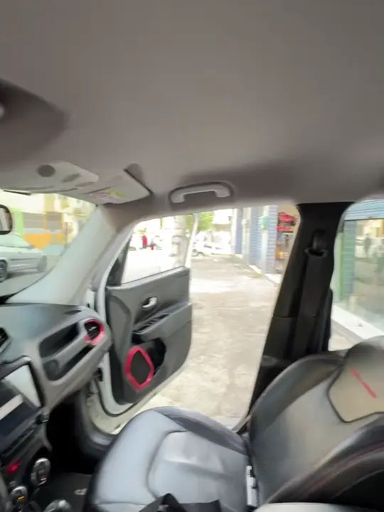 Jeep Renegade: teto