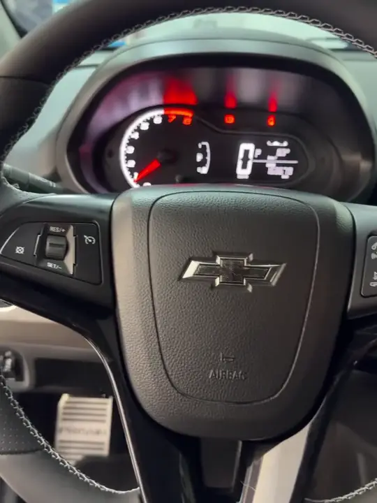 Chevrolet Prisma: volante
